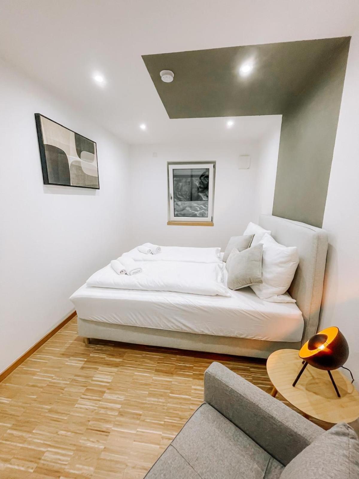Doreyhome P3 - Modernes Charmantes Apartment Pasov Exteriér fotografie